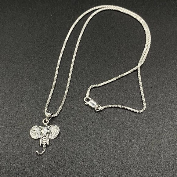 Solid Sterling Silver Elephant Head Pendant on Italian Popcorn Chain Necklace - Picture 1 of 5